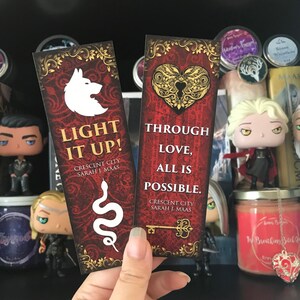 Crescent City Light it up! Bookmark, Through love all is possible House of Earth and Blood Bookmark | Officially licensed by Sarah J. Maas