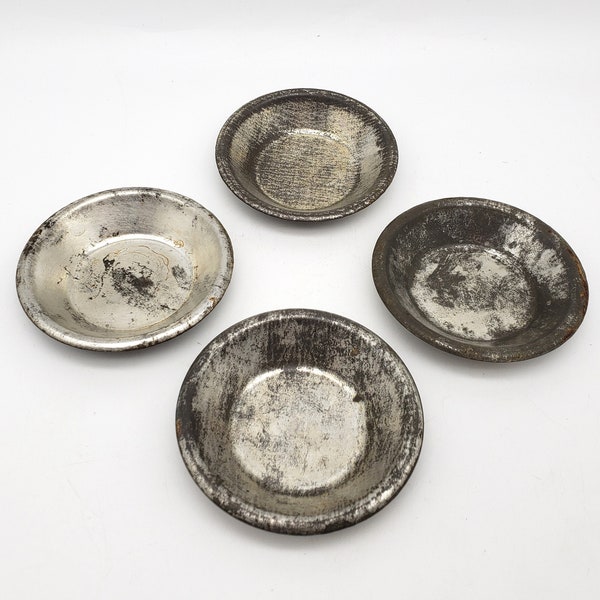 Vintage Mini Pie Plates Tart Pan Votive Holders Set Of 4 Primitive Rustic Distressed Patina Miniature Decor Under 3"