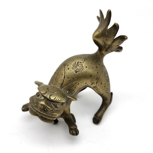Vintage Brass Foo Dog Mini Chinese Temple Lion Guardian Figure Asian Decor Komainu Shishi