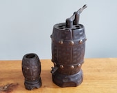 Vintage Cigarette Dispenser Match Holder Wooden Whiskey Barrel Keg Spain Carved Wood Novelty Barware Bar Decor Tobacciana Pencil Pen Holder