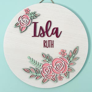 Custom nursery name sign, floral nursery sign, feminine nursery sign, round nursery name sign, girl name sign for nursery, flower nursery