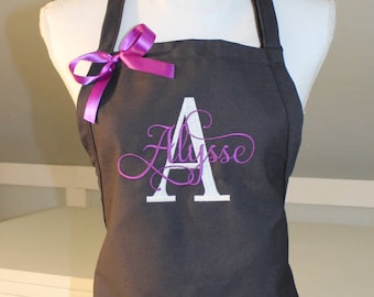 Monogrammed Apron with Letter and Name -  Perfect Gift  - Personalized Apron - Embroidered Apron - Gift for Her - Monogrammed Apron