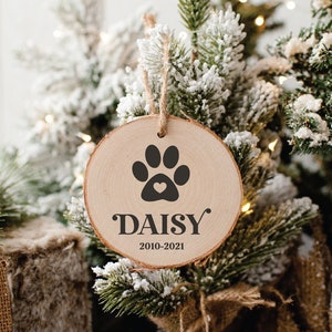 Engraved Pet Memorial Ornament: Personalized Dog/Cat Keepsake, Wood or Acrylic