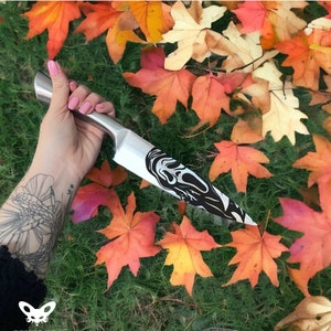 Engraved Stainless Steel Horror Knives, Halloween Knives, Halloween Décor, Halloween Wedding Gift, Scary Movie Home, Hallowen Party Décor,