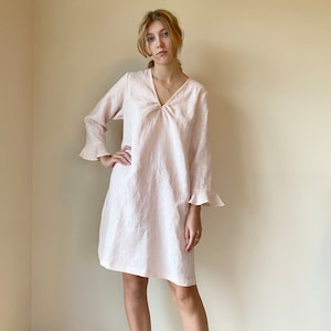 Linen nightgown with long sleeves
