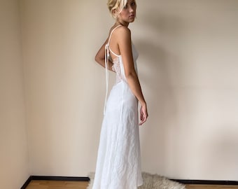 Pure linen bridal nightgown