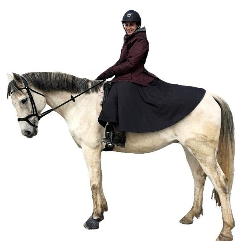 Equestrian riding skirt for women Winter riding gear image 5
