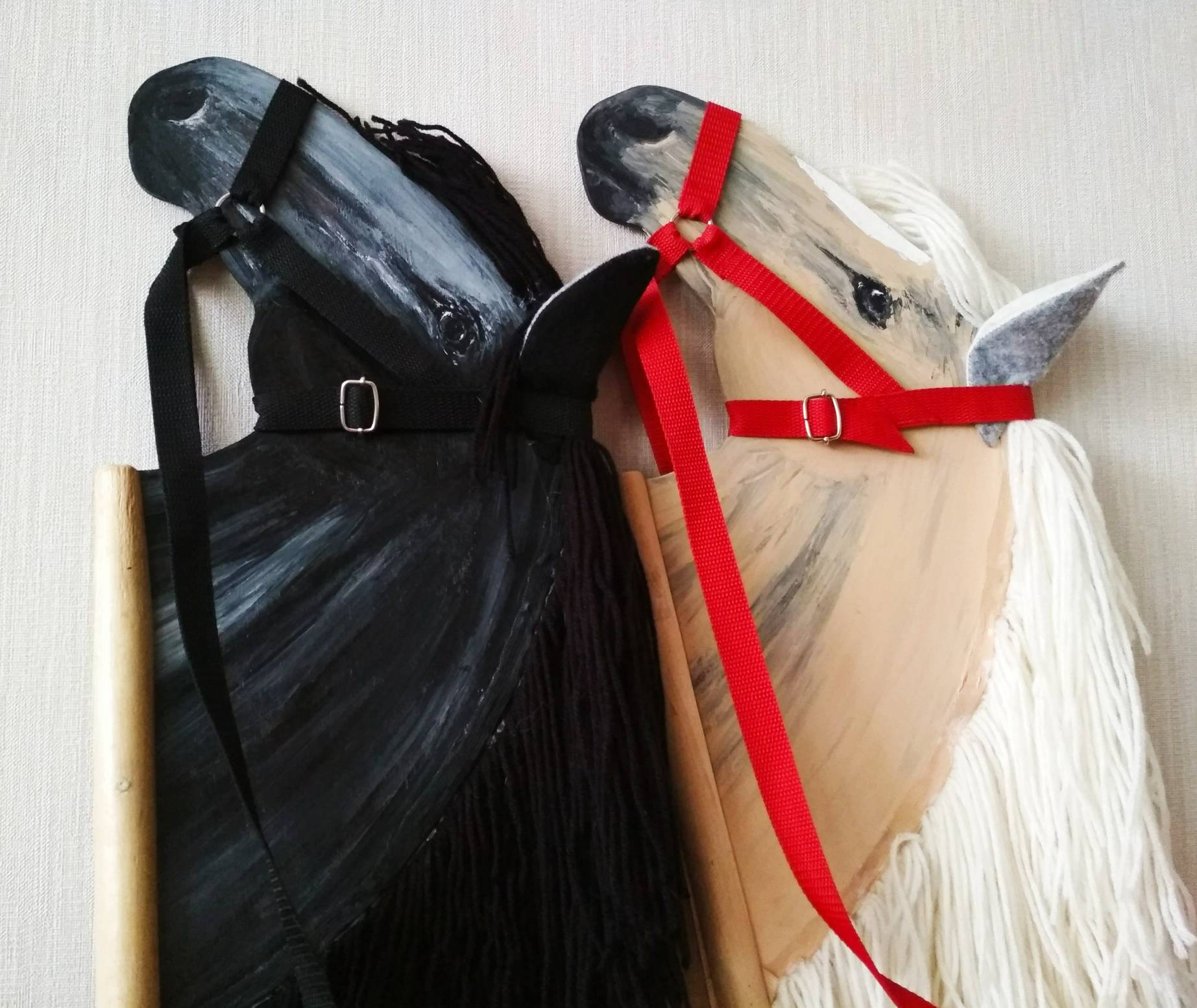 ride on stick horse