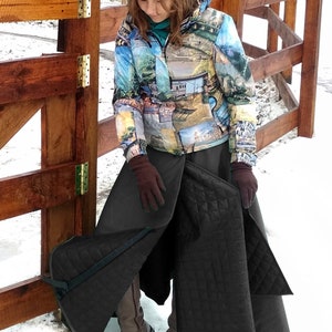 Equestrian riding skirt for women Winter riding gear image 10
