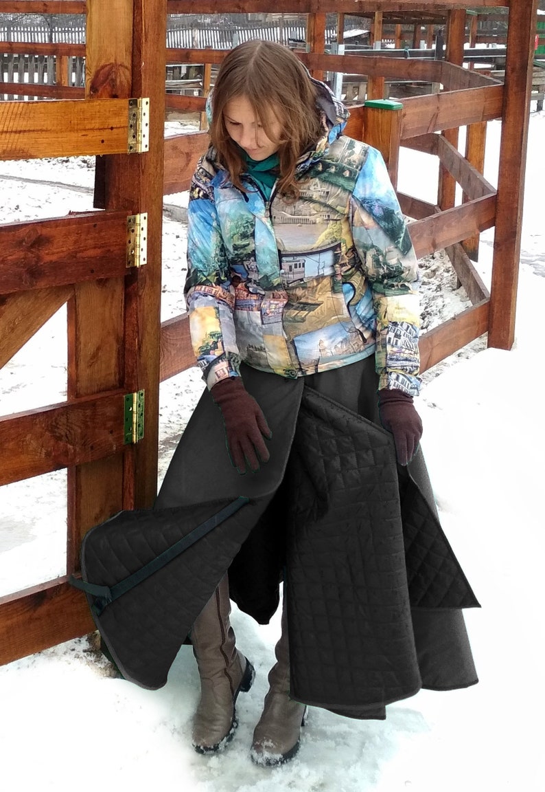 Equestrian riding skirt for women Winter riding gear image 10