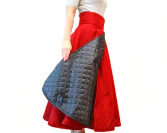 Red Equestrian Riding Skirt: Waterproof Winter Horseback Outerwear