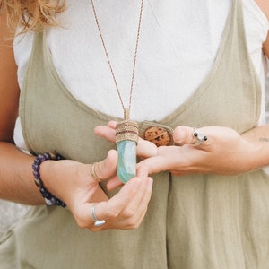 One of a kind Green Fluorite Amulet - Crystal Wand - Psychic Fluorite Necklace - Powerful Talisman - Healing Amulet - Transformational