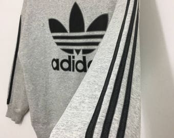 Made In Canada Vintage 80s 90s ADIDAS Trefoil Sweatshirt Big Logo By Priva Sport Medium Size on tag