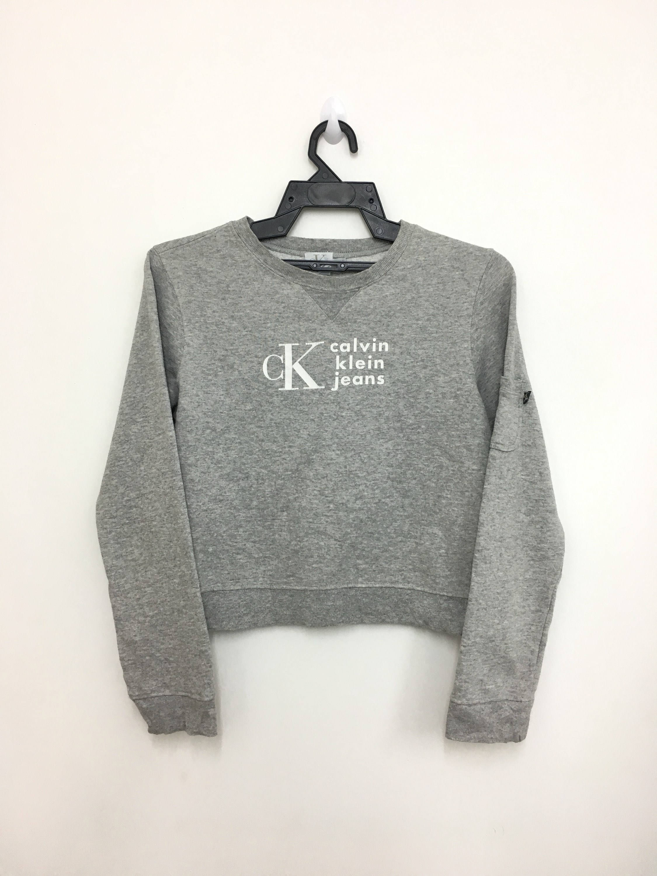 Calvin klein crop cheap top long sleeve