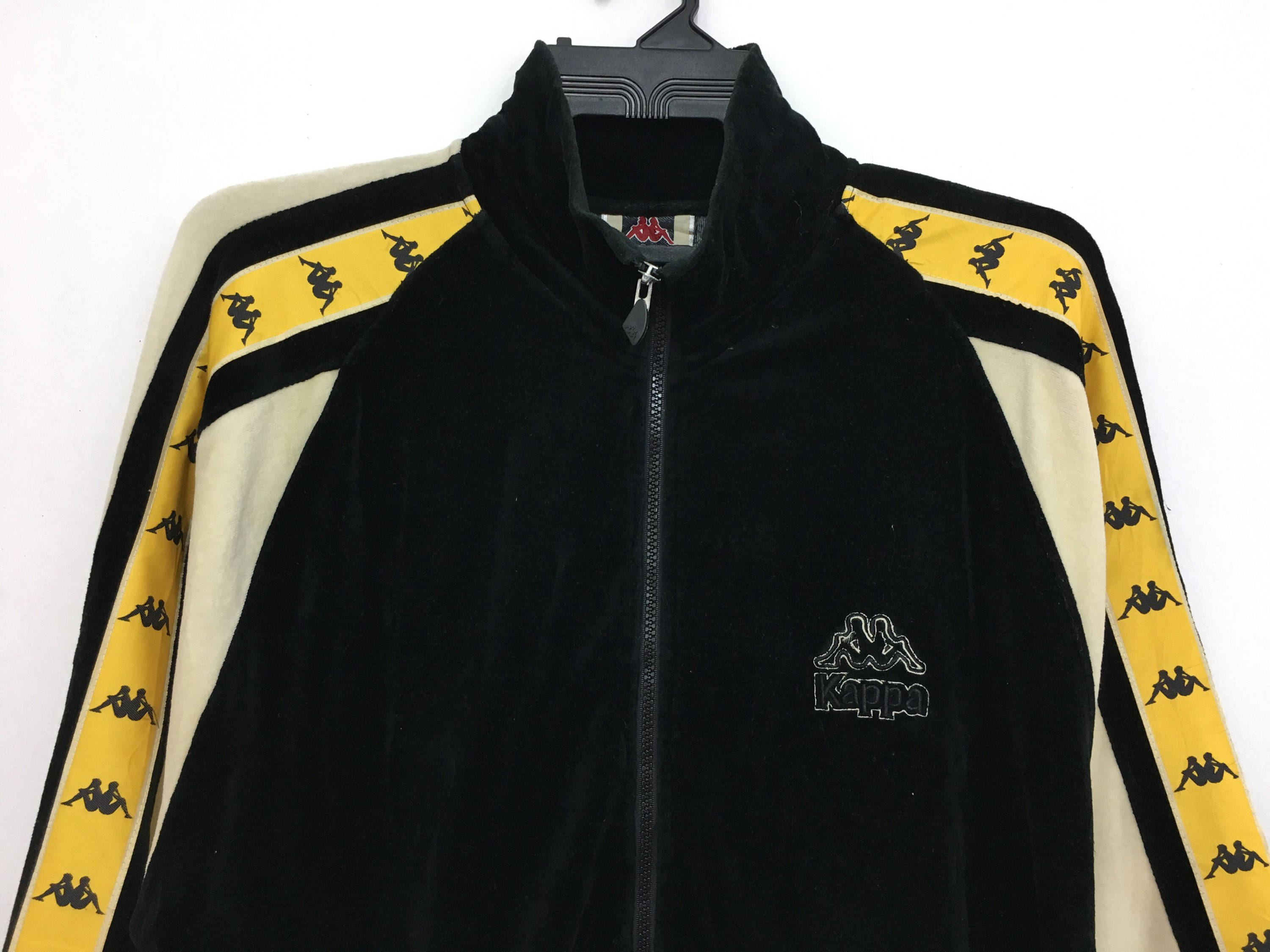 Distilleren ijzer terrorist Vintage KAPPA Velvet Jacket Sweater Full Zipper Big Logo Large - Etsy  Singapore