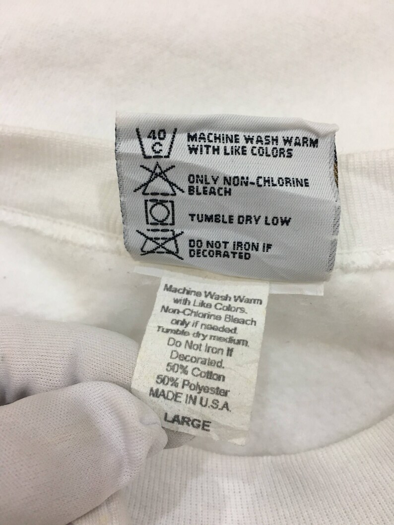 Vintage HARD ROCK Cafe Guam Usa Sweatshirt Jumper Unisex Kids Large Size Made In Usa White Color Great Condition