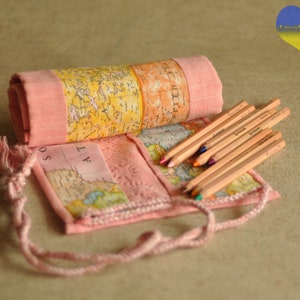 Pencil roll, pencil holder, fabric pencil case, crayon box pencil bag, stifterolle, stockmar pencil holder, pen roll, pen roll case