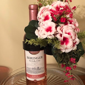 Wine bottle floral arrangements, flower arrangement for wine bottle, hostess gift, birthday gift for wine lovers, wine decor, wine