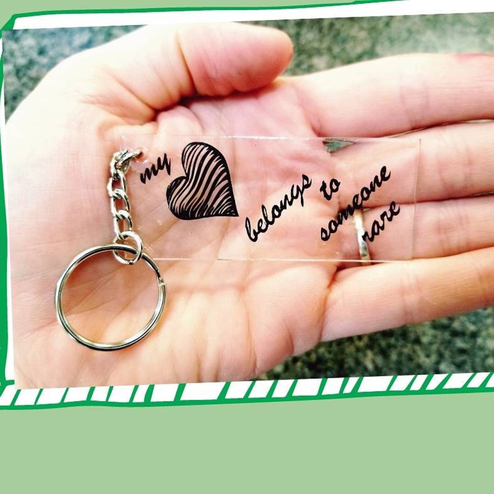 Defect Keychain Rare Condition / Keychain / Souvenir / Birth Defect / Resin Accessory ...