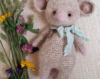 Mouse Crochet Pattern: Amigurumi Doll (PDF Pattern)