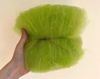 Hand-Dyed Wool Batting: Ethical Needle Felting, Spinning & Knitting