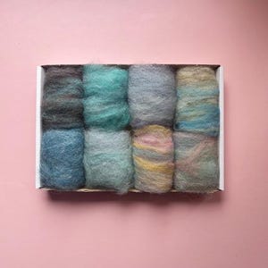 Needle felting kit | Hand dyed colors | Wool batting | Beginners Needle Felting Kit | DIY Felt Kit | Wool for Felting, spinning, knitting