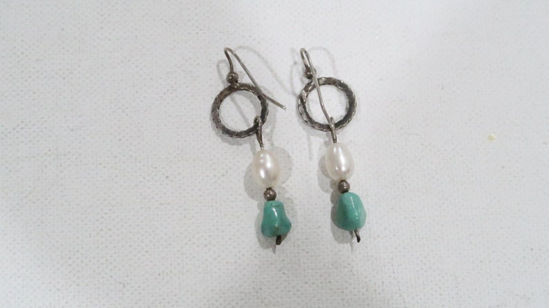 Beautiful vintage turquoise and pearl sterling earrings image 6