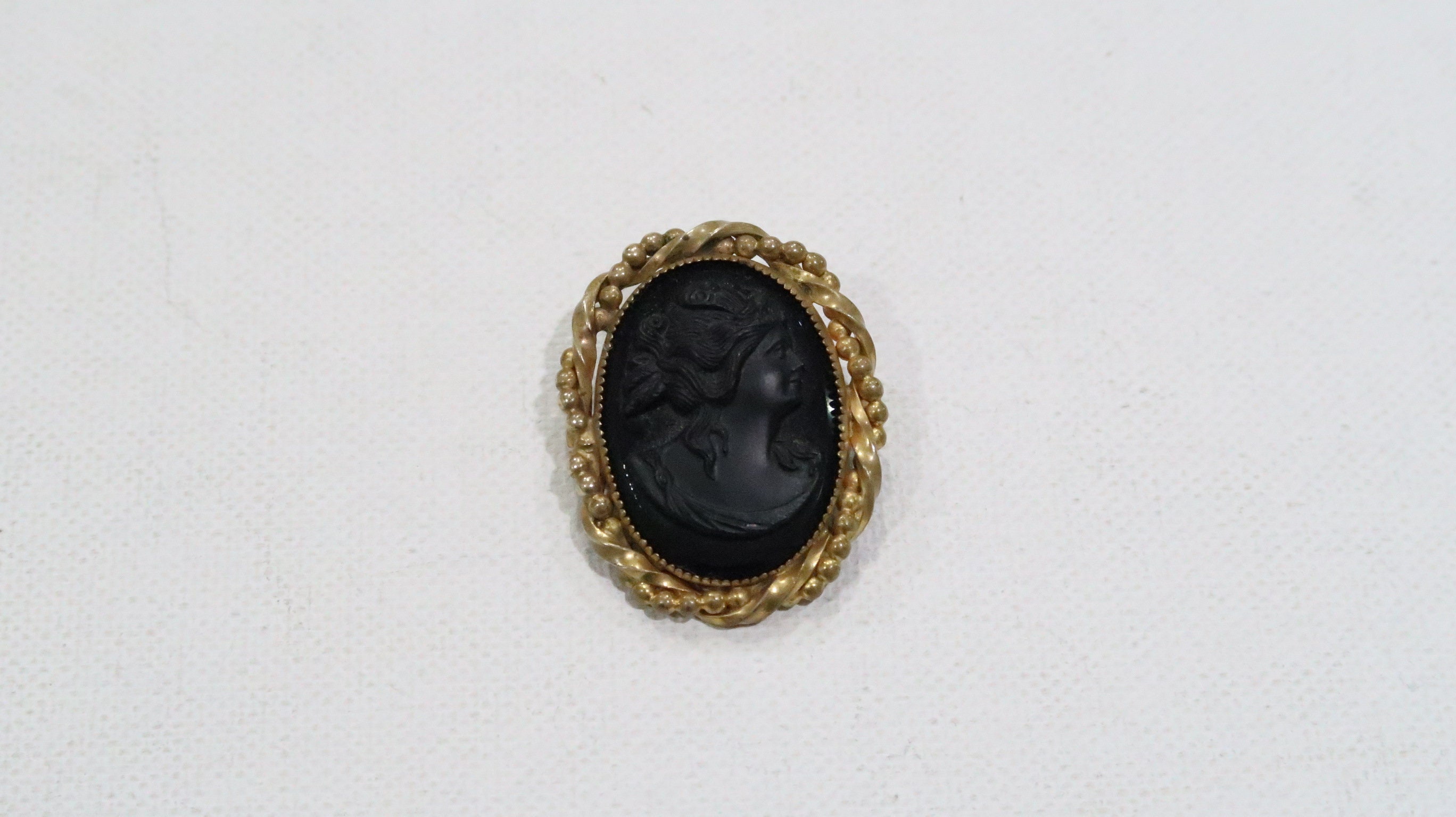 Black Hills Cameo - Etsy