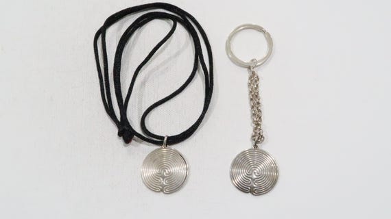 Greek designer Zolotas maze modernist pendant nec… - image 1