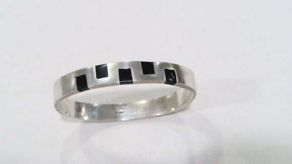 Vintage RNS Sterling Mexico 925 Black Onyx Solid Bangle Bracelet