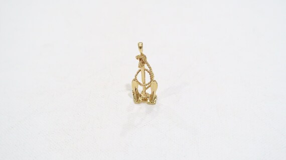 Very Detailed vintage anchor pendant - image 1