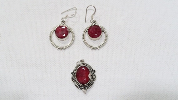 Sterling ruby earrings and pendant set - image 1