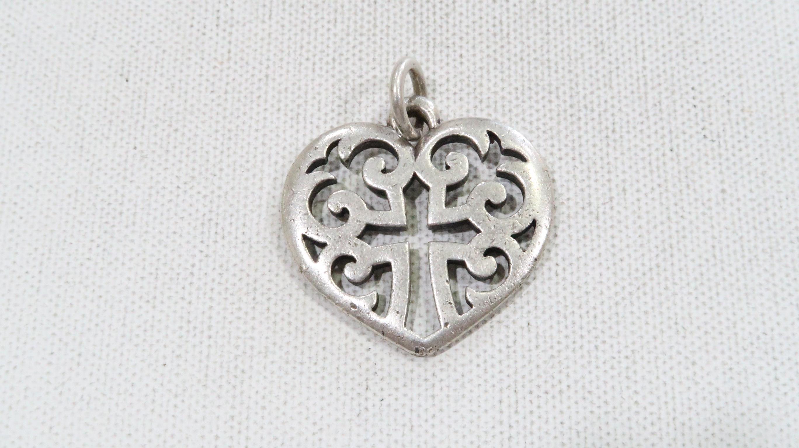 Retired James Avery JA Large Regal Heart Chunky Pendant 925