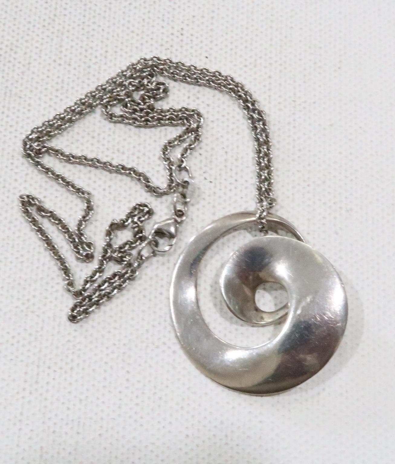  　2004　TORUN　ラバー　ネックレス　シルバー Sterling Denmark Georg Jensen Torun Mobius Pendant 2004 on