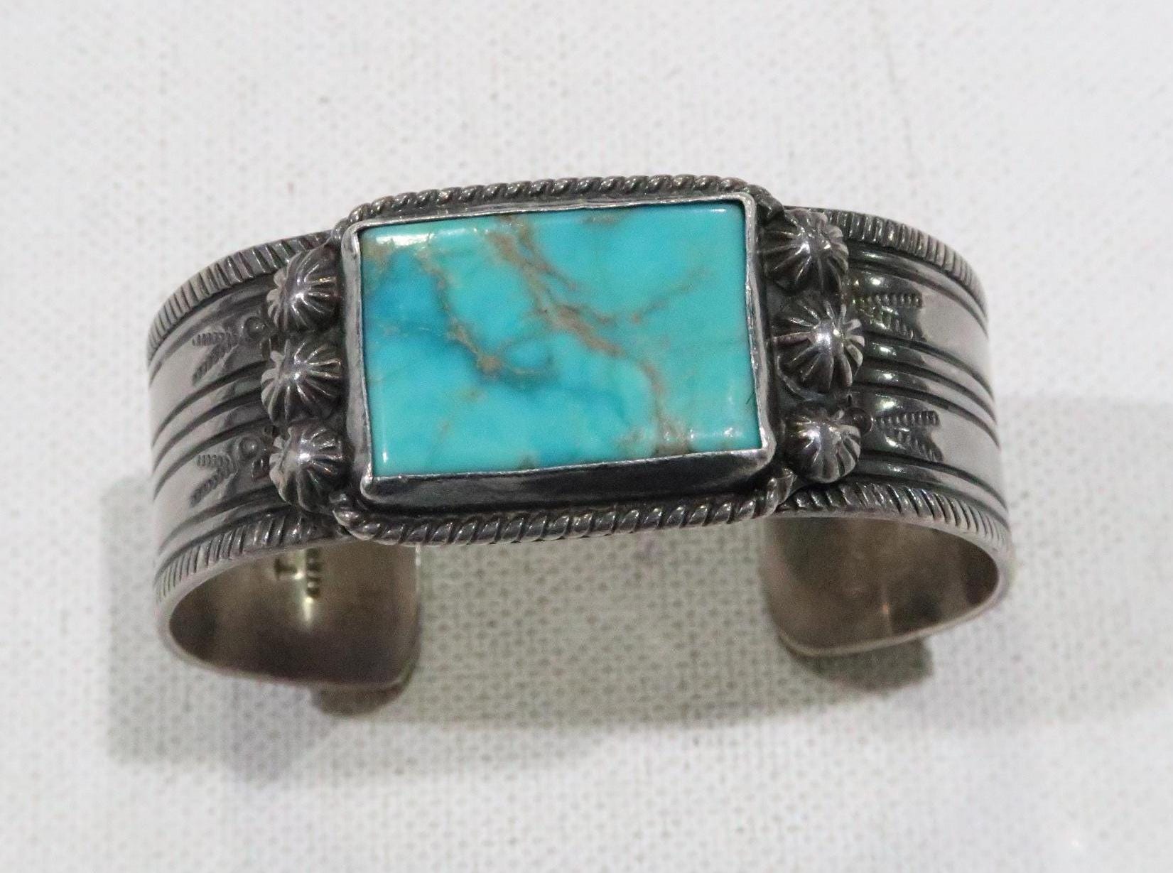 Best Vintage Desert Bluffs Vintage Native American Navajo Sterling Silver Agate Bracelet Best Vintage Desert Bluffs Vintage Native American Navajo Sterling Silver Agate Bracelet