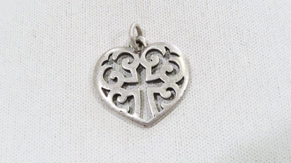 Retired James Avery JA Large Regal Heart Chunky Pendant 925