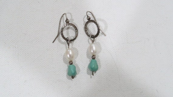 Beautiful vintage turquoise and pearl sterling ea… - image 1