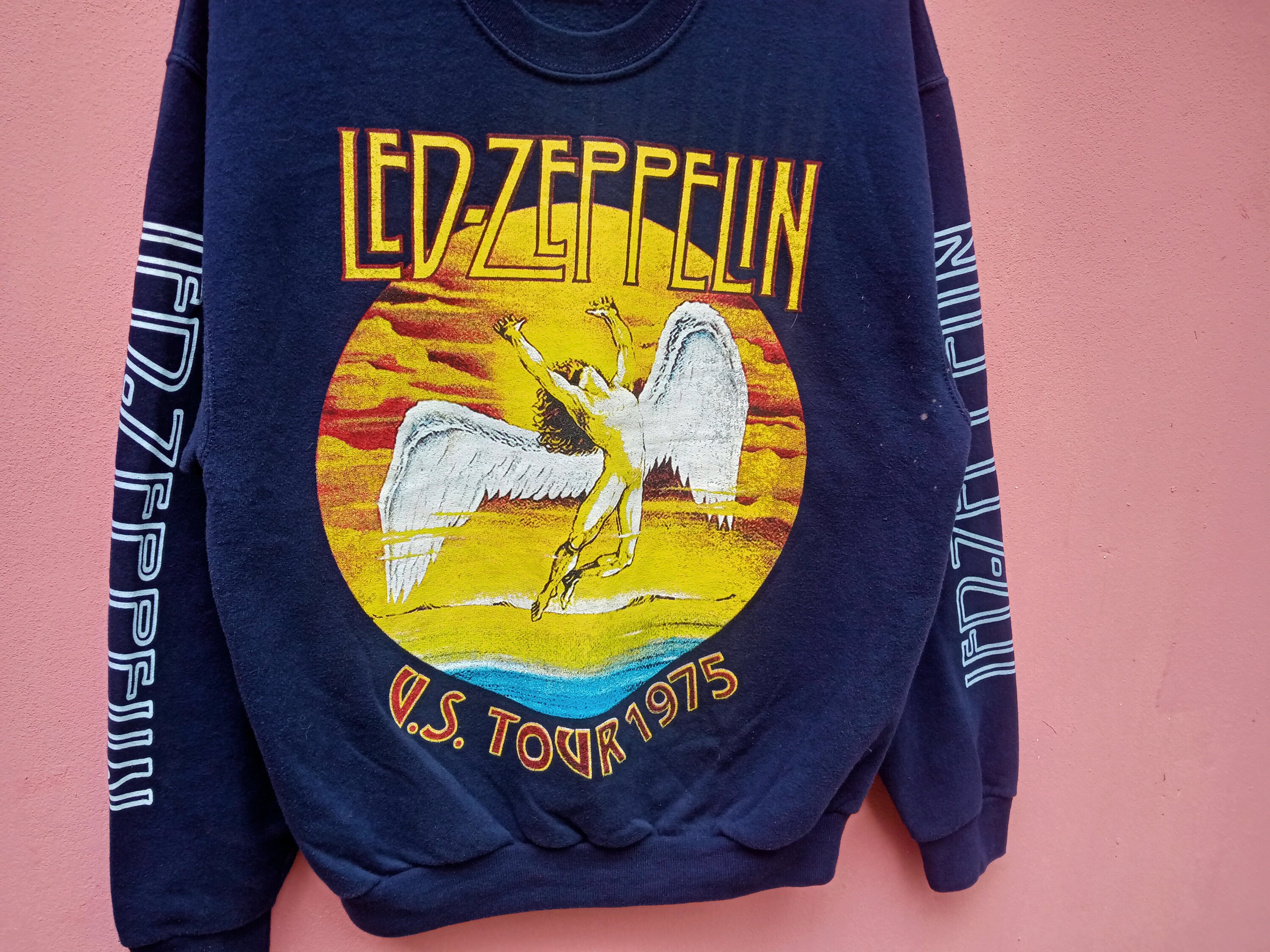 Vintage Led Zeppelin Cover Album Rock Band Dark Blue Vintage Led Zeppelin Cover Album Rock Band Dark Blue