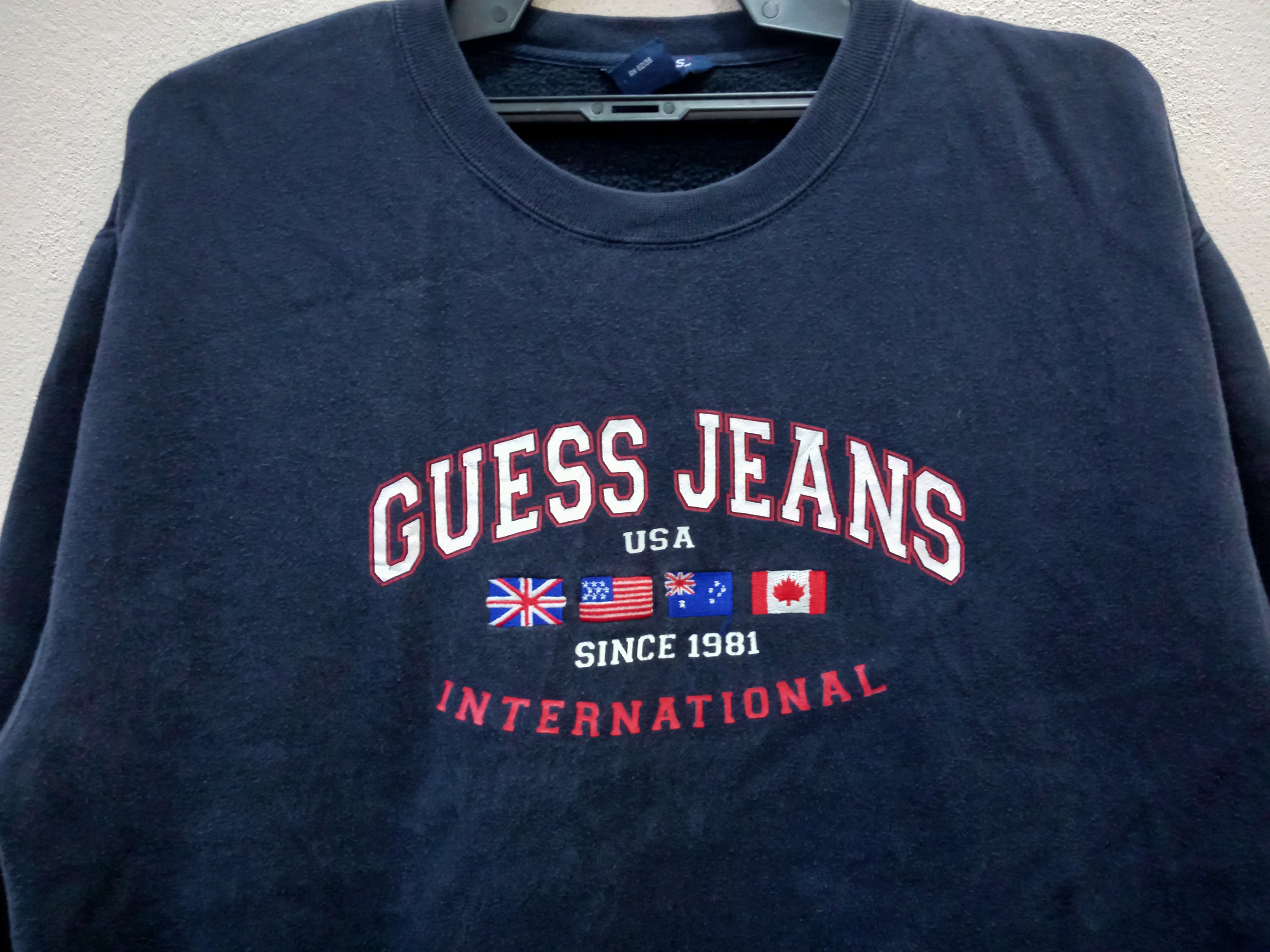 Vintage Guess Jeans Usa International Medium Sweatshirt Vintage Guess Jeans Usa International Medium Sweatshirt
