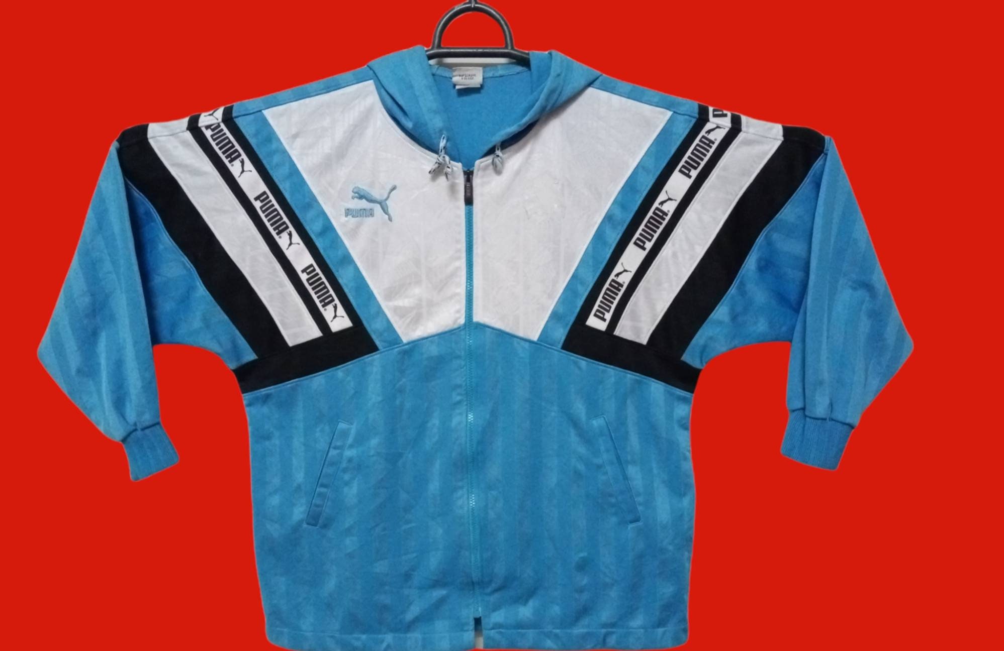 Puma Sports Windrunner Blue Jacket Large Vintage Puma Cougars Sportswear Windbreaker Size L Etsy UK