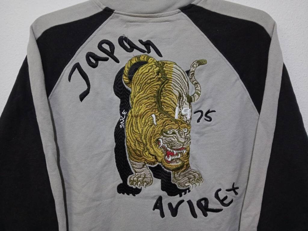 Vintage Sweater Unisex Sweater With Big Tiger Made in Japan 