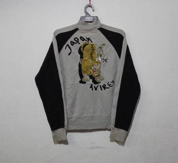 Vintage Sweater Unisex Sweater With Big Tiger Made in Japan 