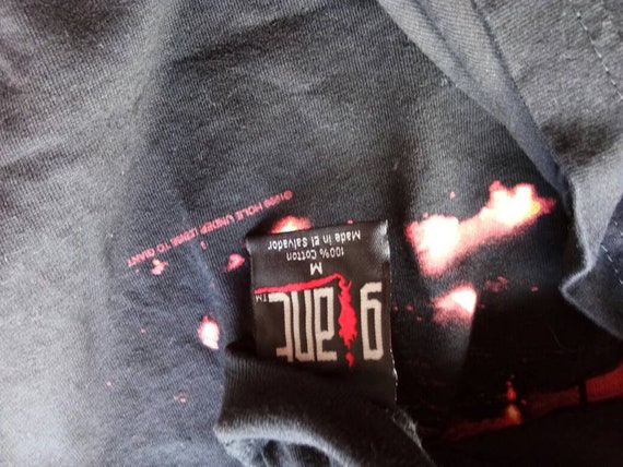 10 % trou célébrité peau bande grunge bande peau des années 90 pour homme moyen t chemise vintage d6bc6b 10 % trou célébrité peau bande grunge bande peau des années 90 pour homme moyen t chemise vintage d6bc6b