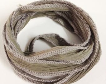 SEIDENBAND TAUPE (MATSCH)