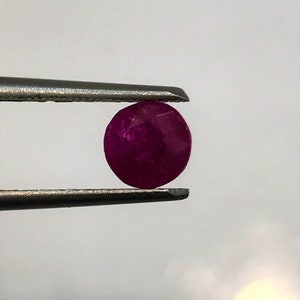 Natural BURMESE RUBY | 0.87 Carats Rich Deep Red Color High Luster AAA+++ Fine Quality Natural No Heat Burmese Ruby | Genuine Burmese Ruby.