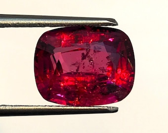 Natural BURMESE SPINEL | 5.05 Carats Rich Pigeon's Blood Red Color Sparky Luster AAA+++ Fine Quality Natural No Heat Burmese Spinel Gemstone
