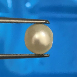 Natural REAL PEARL| Certified 2.30 Carat Round Shape Shiny White Skin AAA+++ Fine Quality Natural Basra Pearl from Old Strand |Genuine Pearl