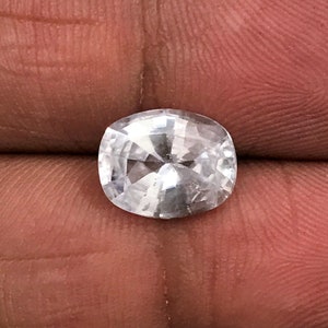 Natural WHITE SAPPHIRE| 3.70 Carats Rich Snow White Color Sparky Luster AAA+++ Fine Quality Natural No Heat White Sapphire |Genuine Sapphire