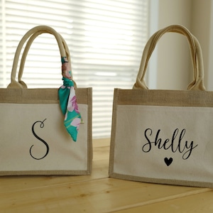 Customized Burlap Tote Bags with Names, Personalized Jute Bag, Customized Bridesmaid Bag, Custom Jute Bag, Name Burlap Bag,Bachelorette Gift