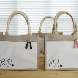 Personalized Jute Bag, Name Burlap Bag, Customized Jute Bag, Initial Burlap Bag, Bridesmaid Bag, Personalized Christmas Gift, Jute Tote Bag